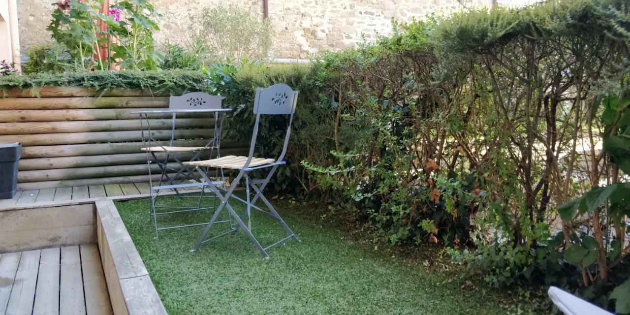 Le Garden Central Studio Dinan Eksteriør billede