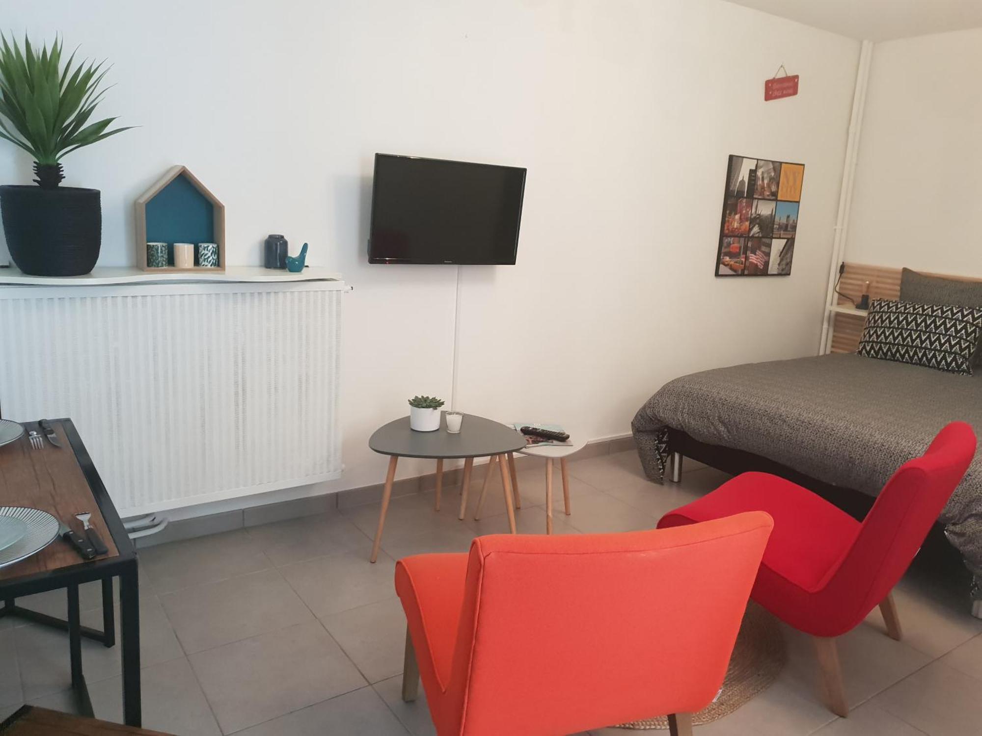 Le Garden Central Studio Dinan Eksteriør billede